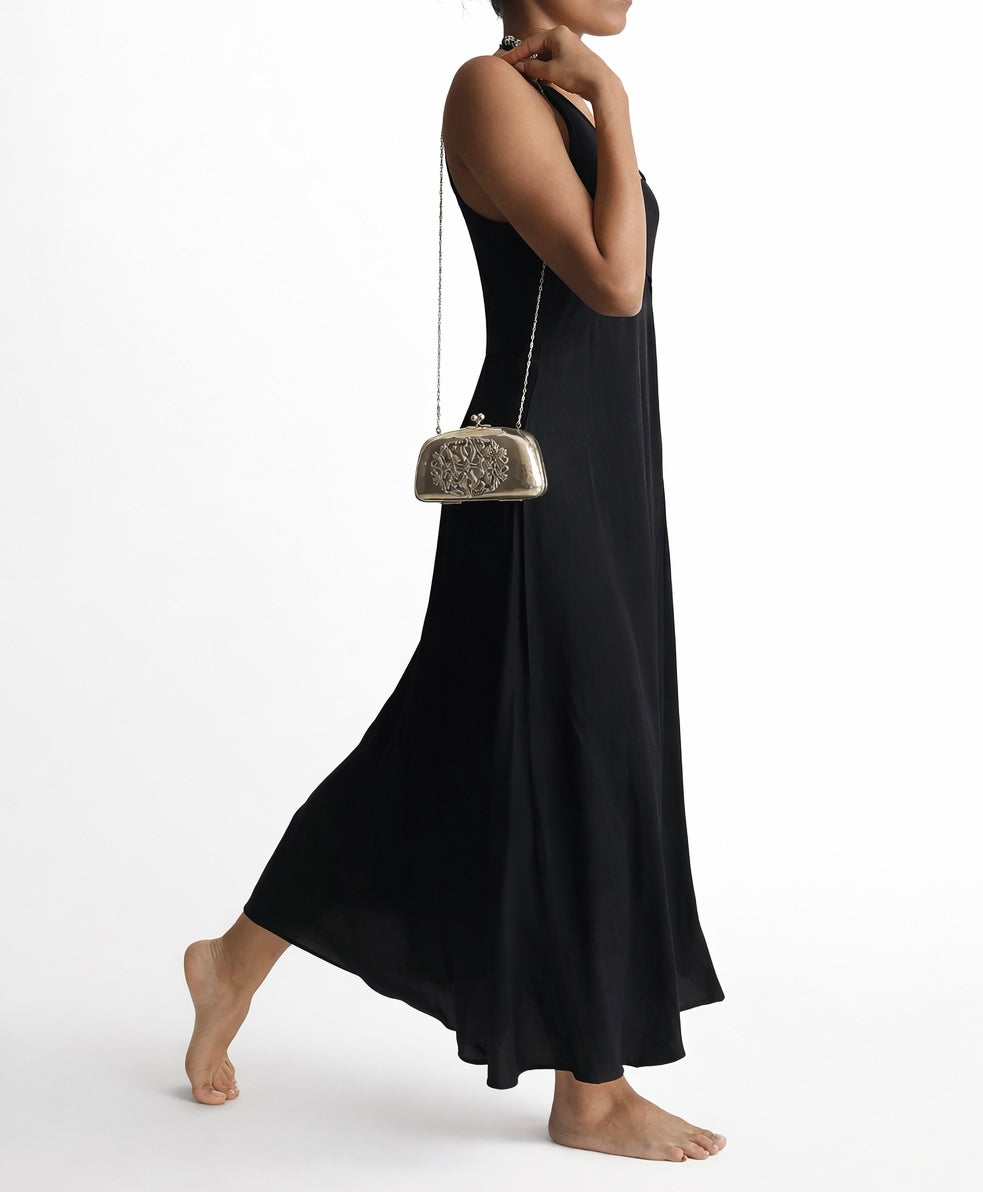 The Statement Clutch