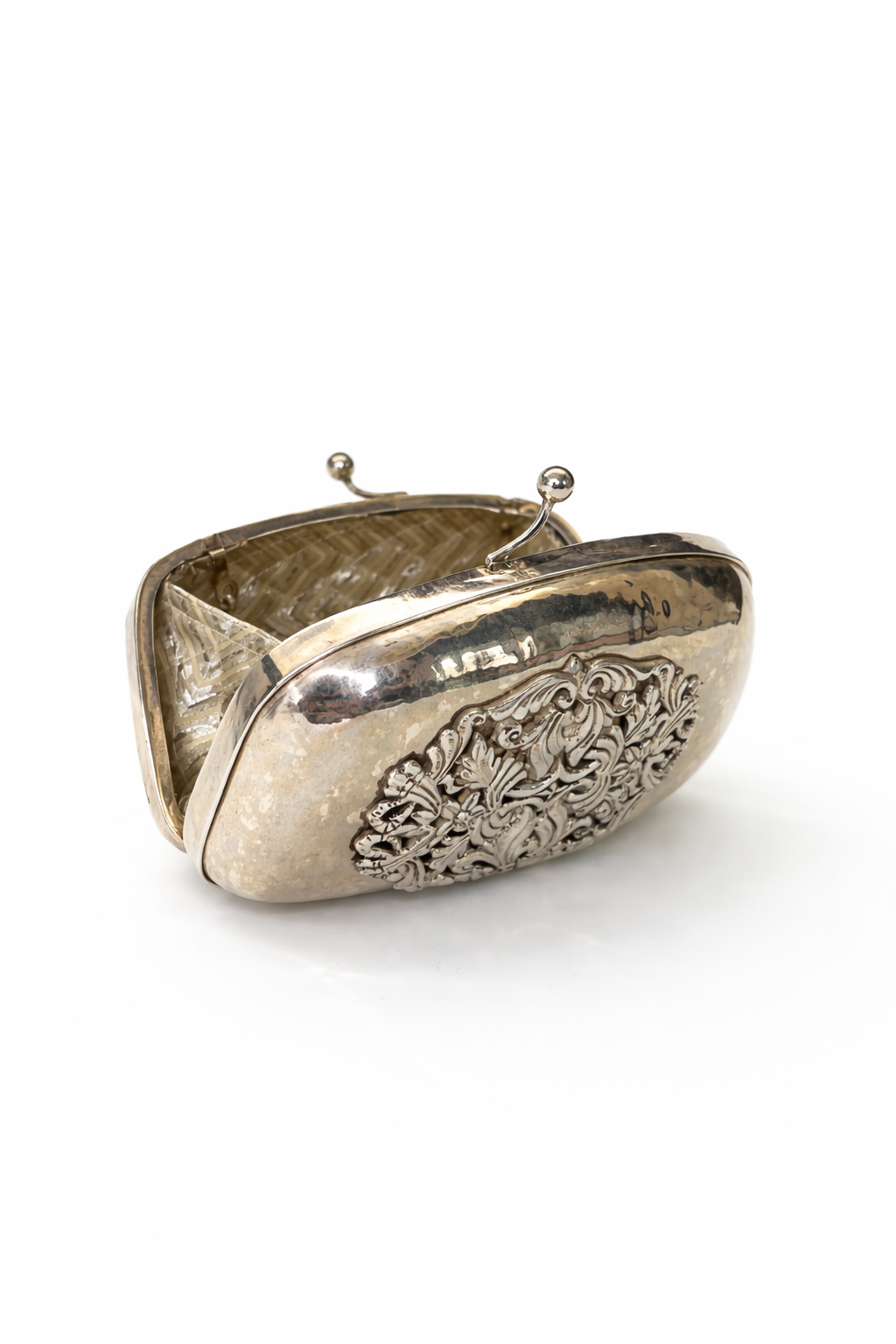 The Statement Clutch