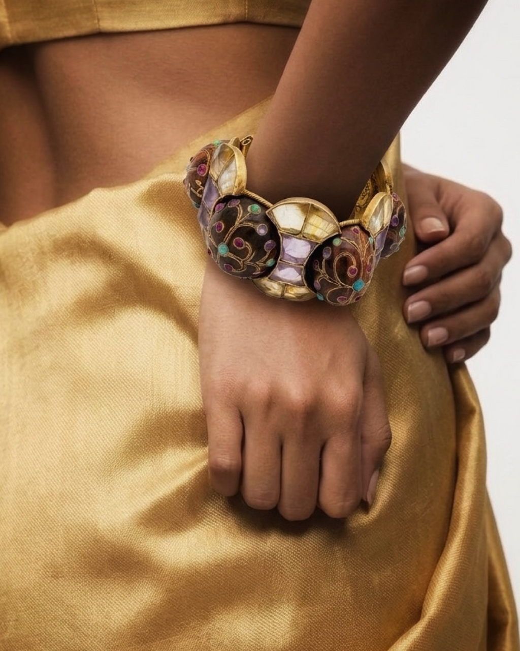 The Tiger Eye HandCuff